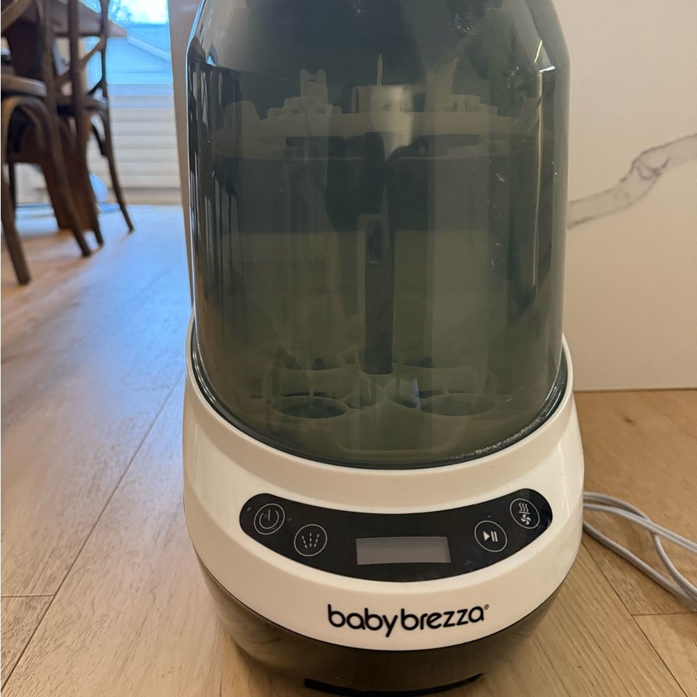 Baby Brezza Bottle Washer, Sterilizer and Dryer